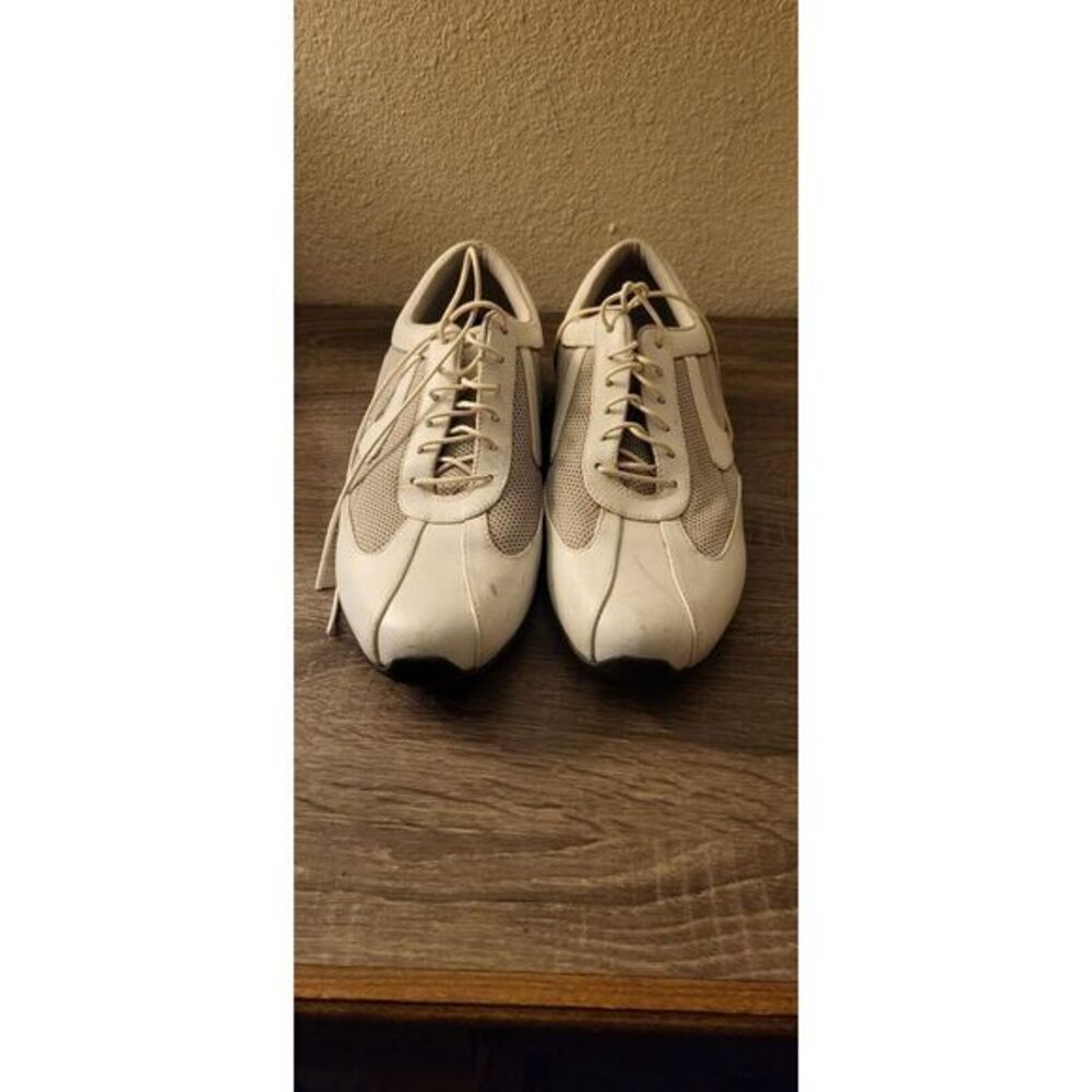 callaway golf shoes Women Size 9 White Leather Upper